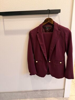2 piece pantsuits - AnnTaylor
Wine Burgundy Notch-Lapel Blazer with pants.
